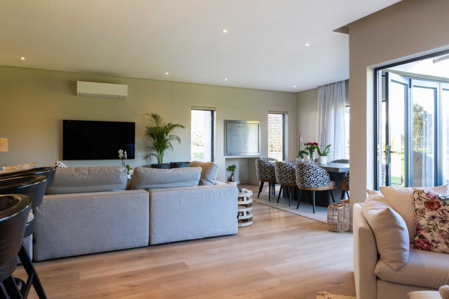 To Let 3 Bedroom Property for Rent in Val De Vie Estate Western Cape